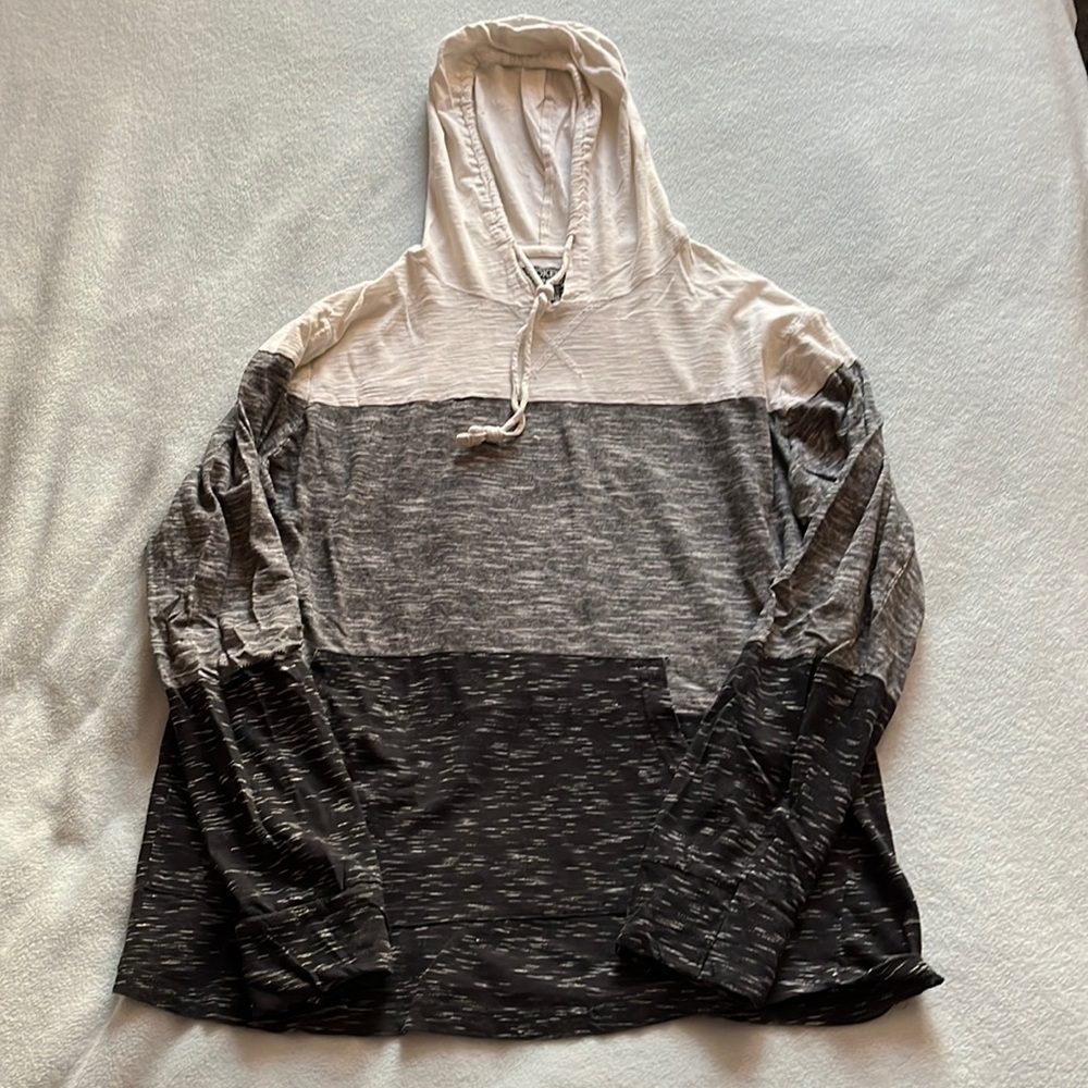 Color block sweater/shirt